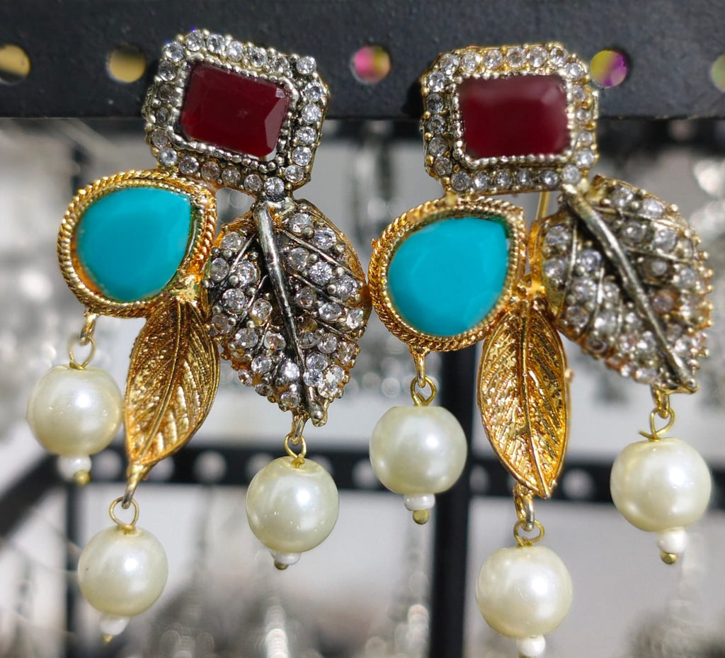 Elegant Traditional Earrings With Free Delivery